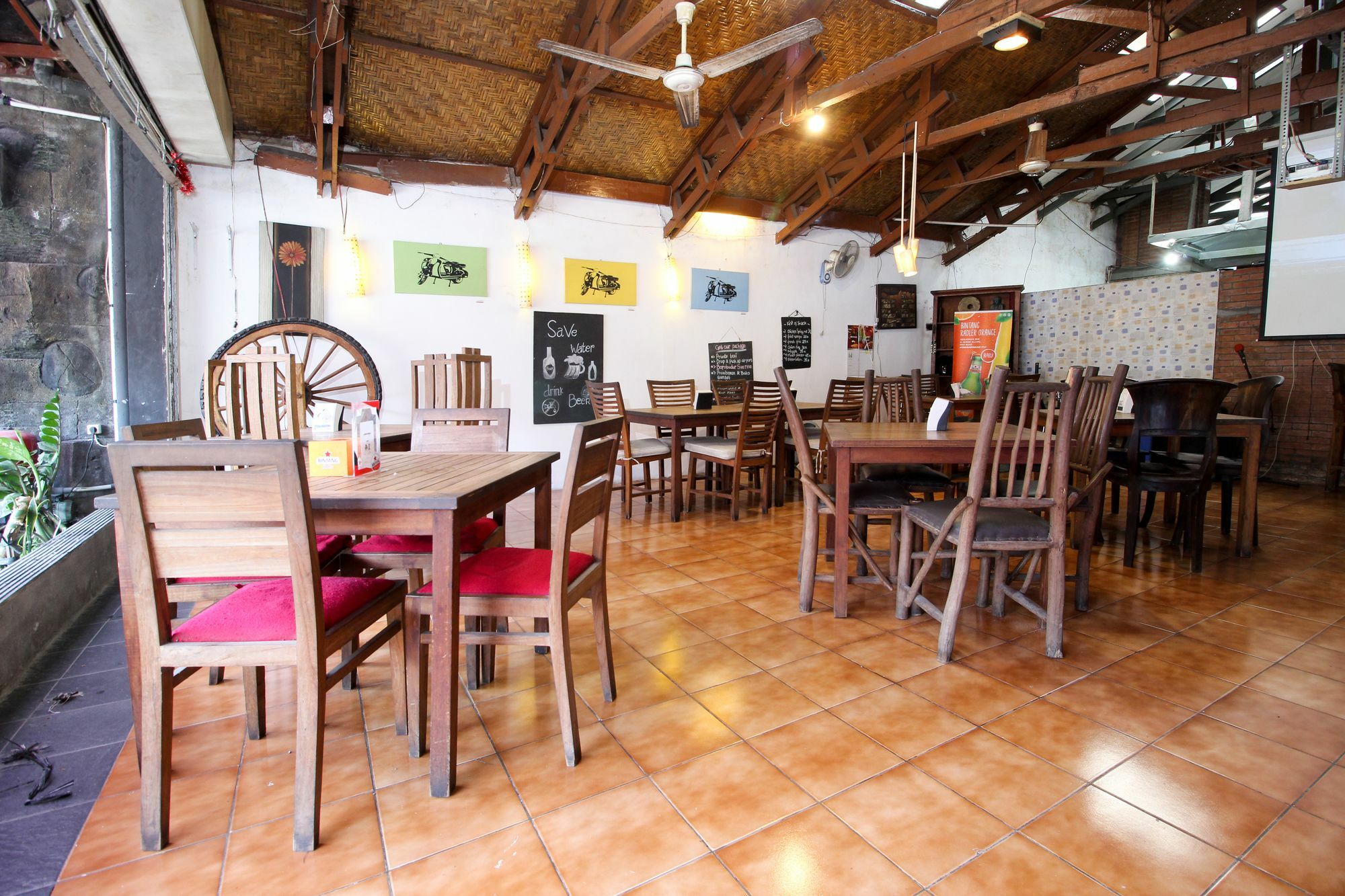 Reddoorz Plus @ Prawirotaman 3 Yogyakarta Exterior photo